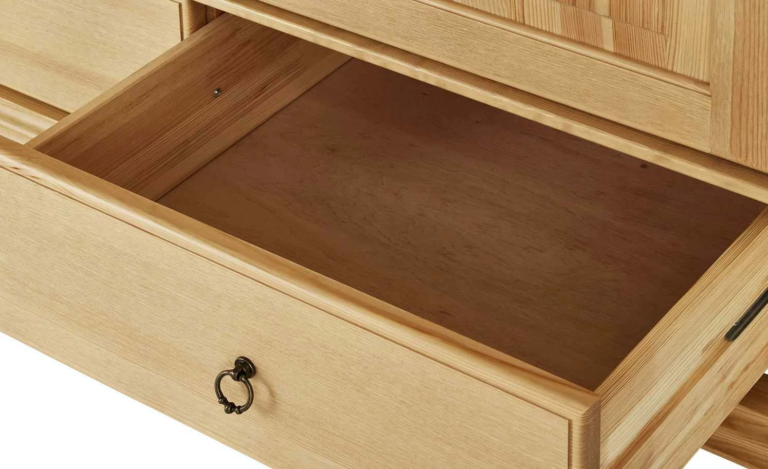 Kleiderschrank, 2-türig Bornholm | Kiefer antikbrushfarben geteilte gemusterte Tür 10 Kleiderschrank, 2-türig Bornholm | Kiefer antikbrushfarben geteilte gemusterte Tür – Bild 8